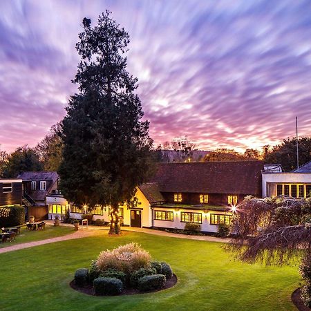 Sunday Box Hill Burford Bridge Hotel Dorking Exterior foto